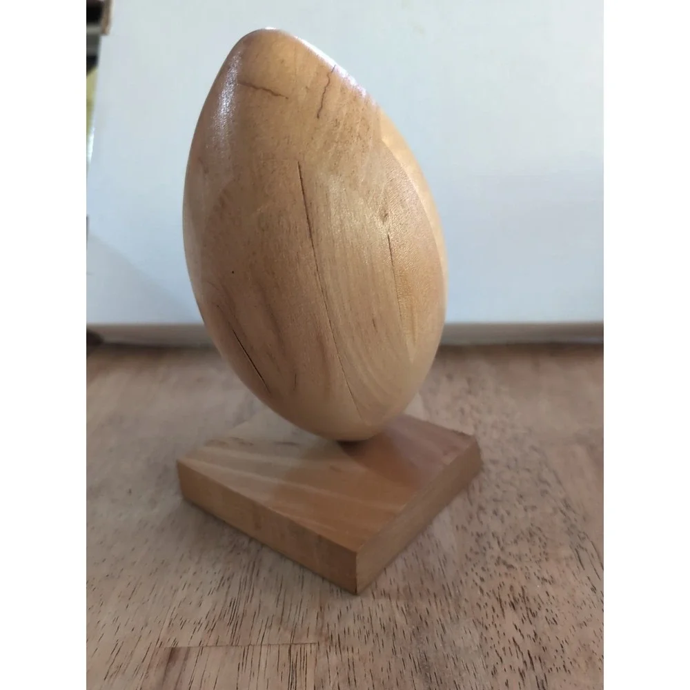 GRID WORKS MICHIGAN WOLVERINES‎ LASER ENGRAVED WOOD FOOTBALL ON  STAND  8